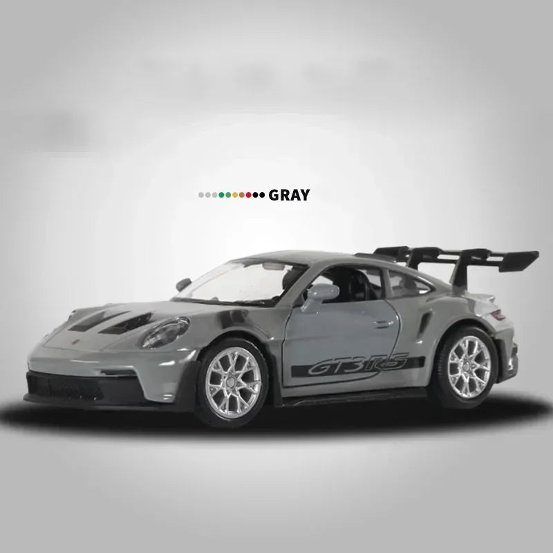 Model samochodu Porsche 911 GT3 RS w skali 1:36 – metalowy model wyścigowy z napędem typu „pull-back”, idealny do kolekcji lub na prezent dla dzieci.