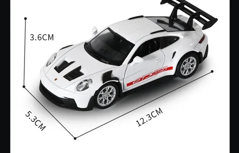 Model samochodu Porsche 911 GT3 RS w skali 1:36 – metalowy model wyścigowy z napędem typu „pull-back”, idealny do kolekcji lub na prezent dla dzieci.